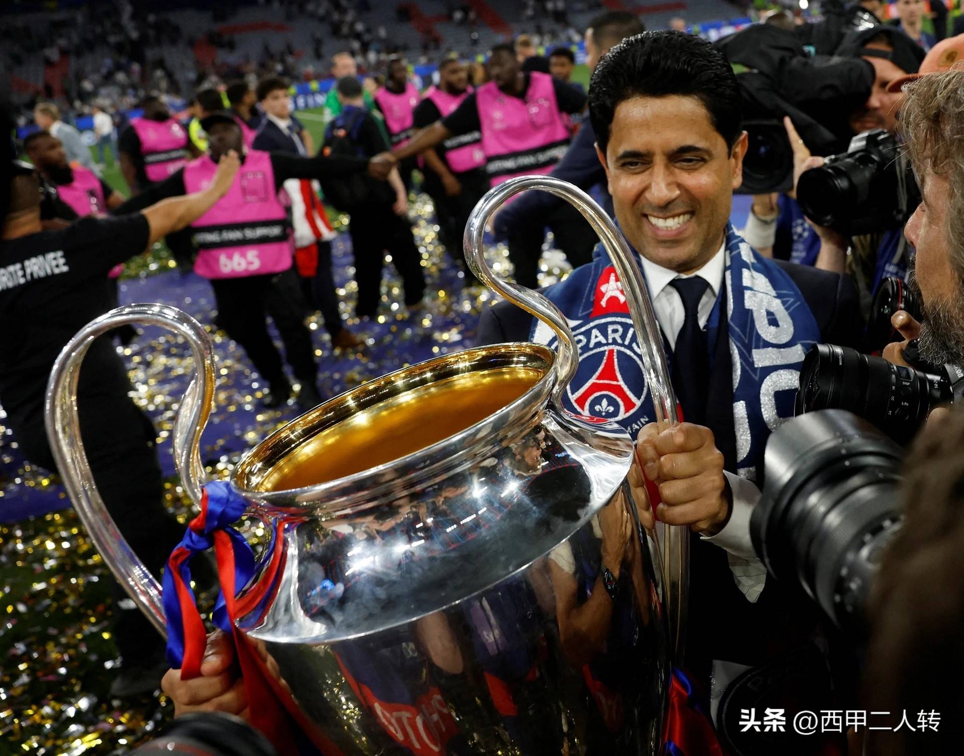 他在赛场上 他在赛场上