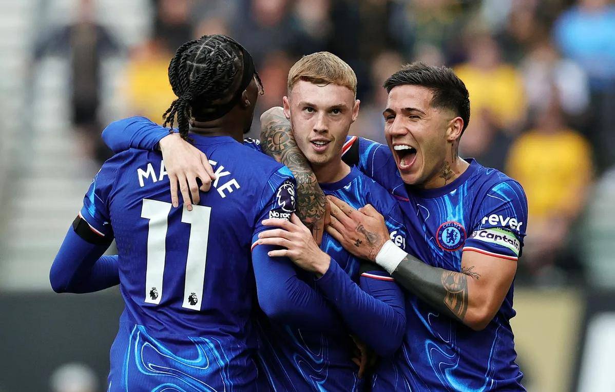 糊但引人注 糊但引人注